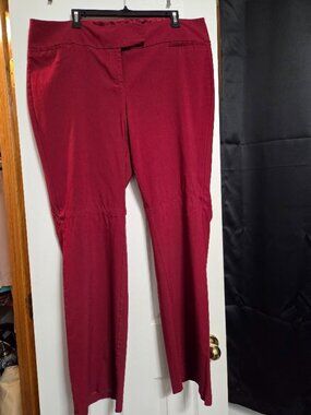 Torrid Studio Burgundy Dress Pants Size 20T Tall Stretch Work Pants